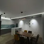 Riar 아파트 코르처